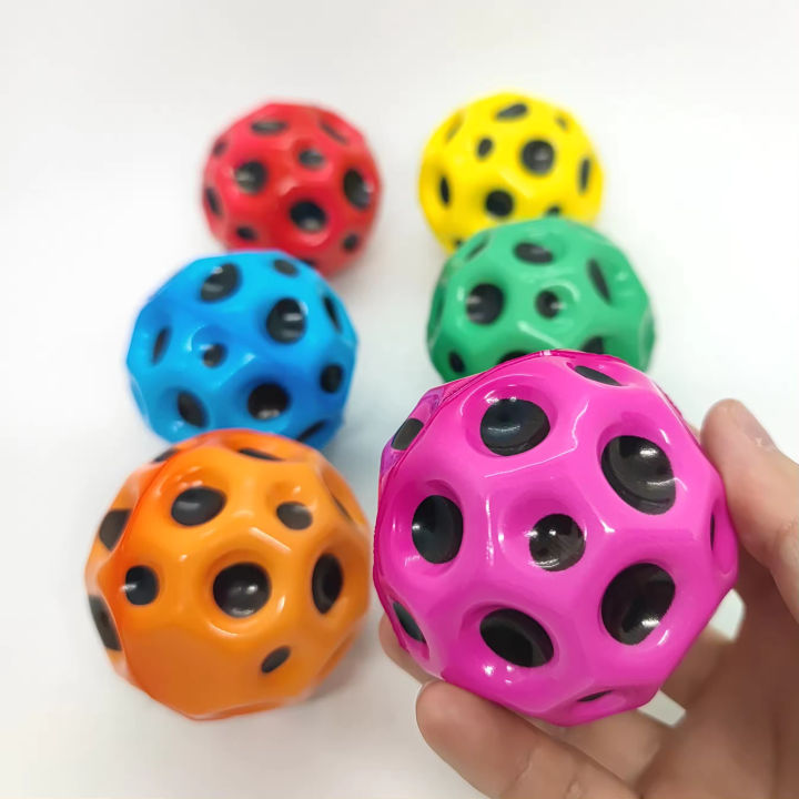 Squeeze ball